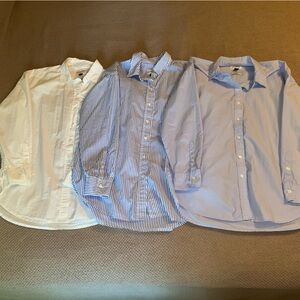 Lot of 3 Universal Thread Women’s Oversized Button Down Shirts Size Small